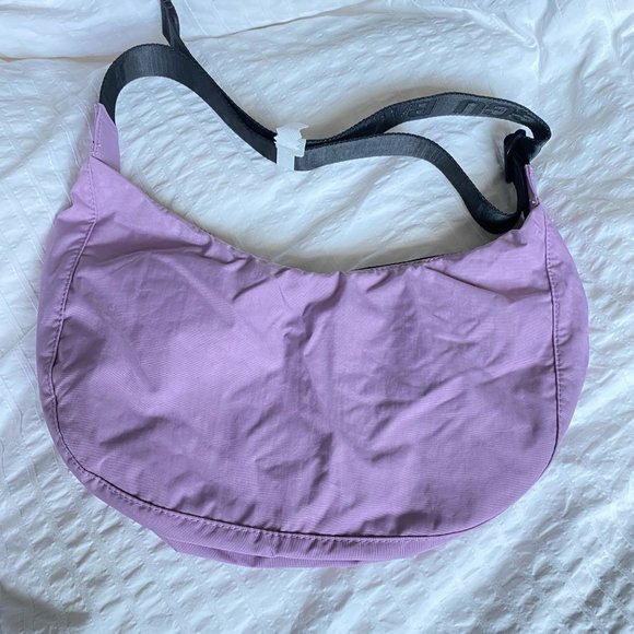 NWT BAGGU Medium Crescent Bag, Lavender - Picture 6 of 6